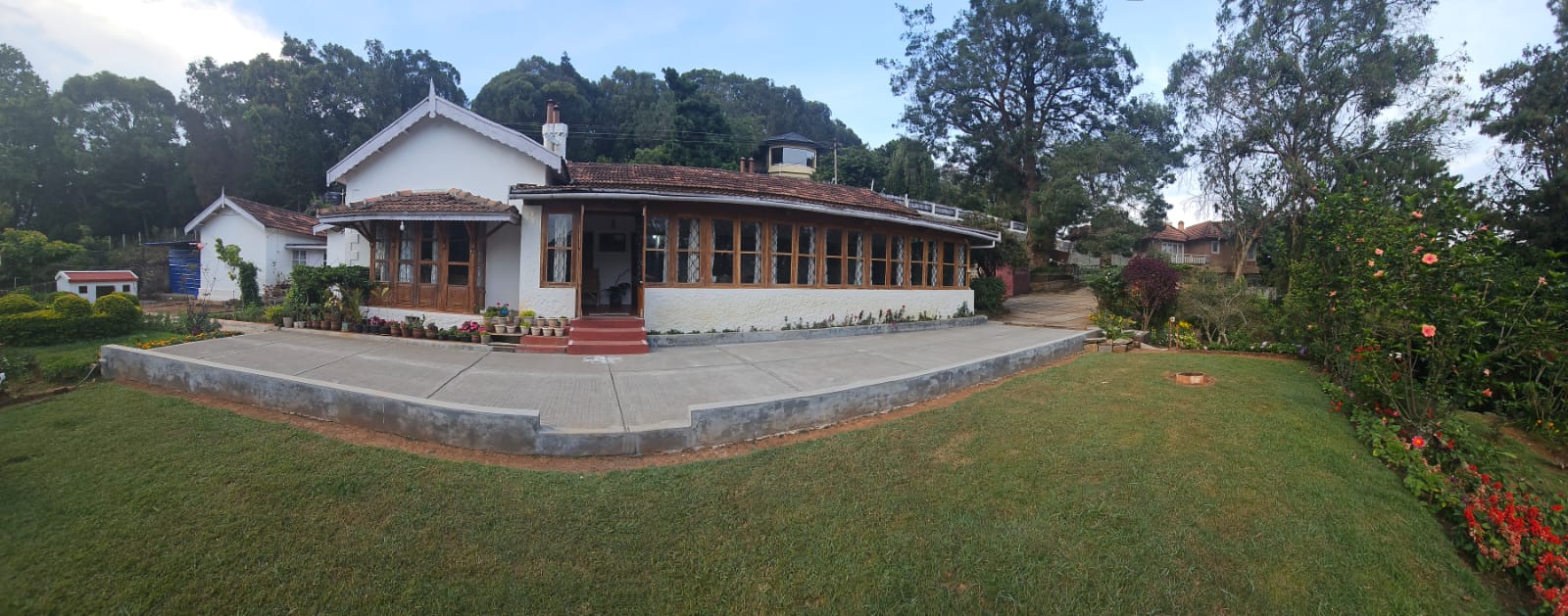 Colonial cottage exterior